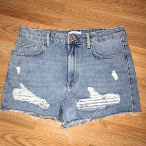 Ripped Jean shorts